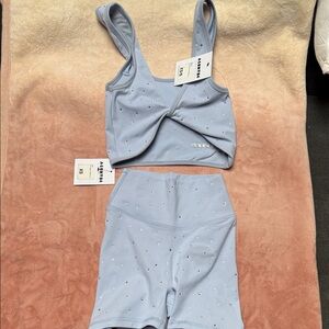 Agent 84 Opal Laguna Crystal Set – XS/S – NWT